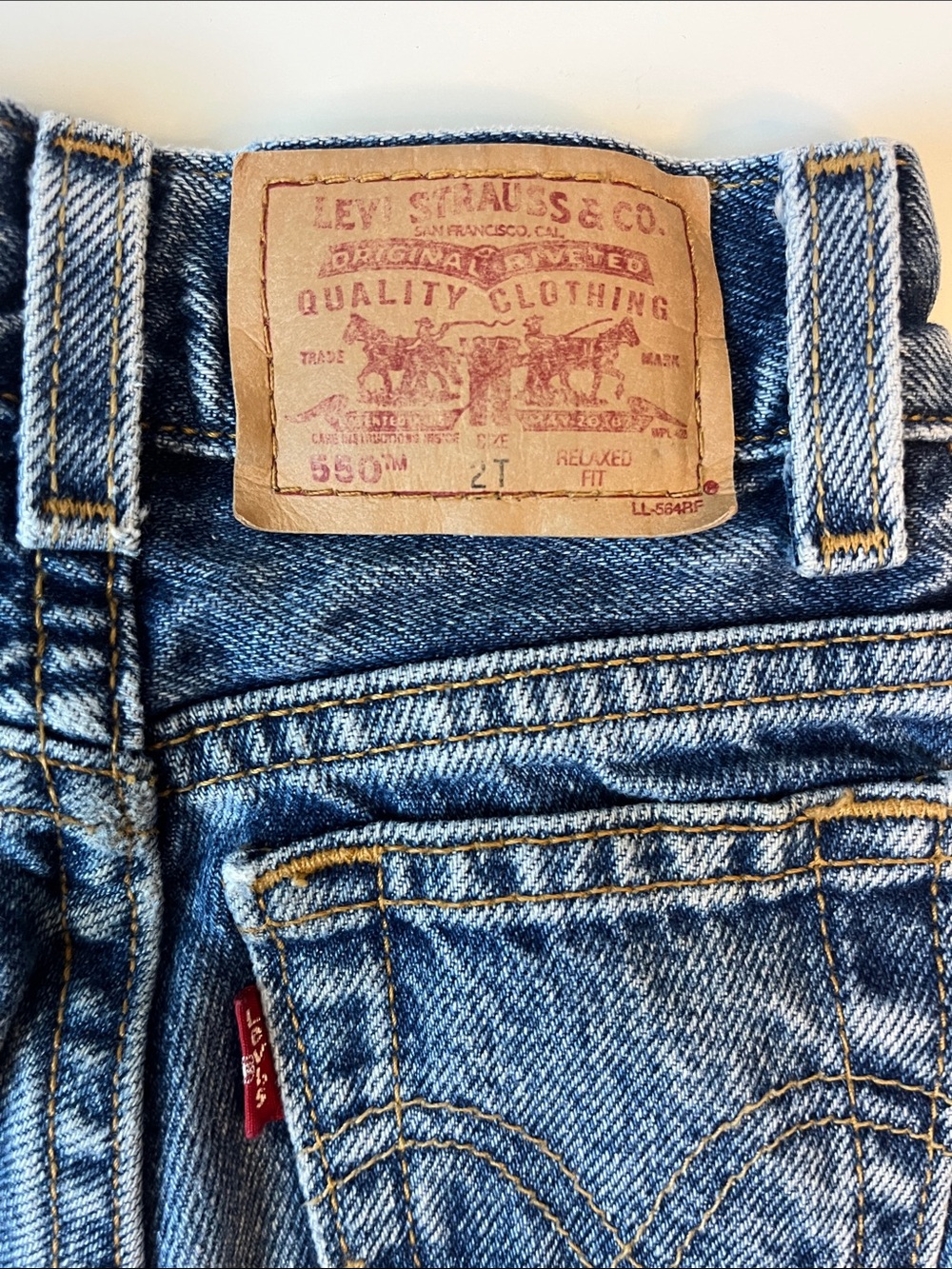 Levi's Slim Toddler 550 Classic Blue Denim Jeans - Picture 4 of 4